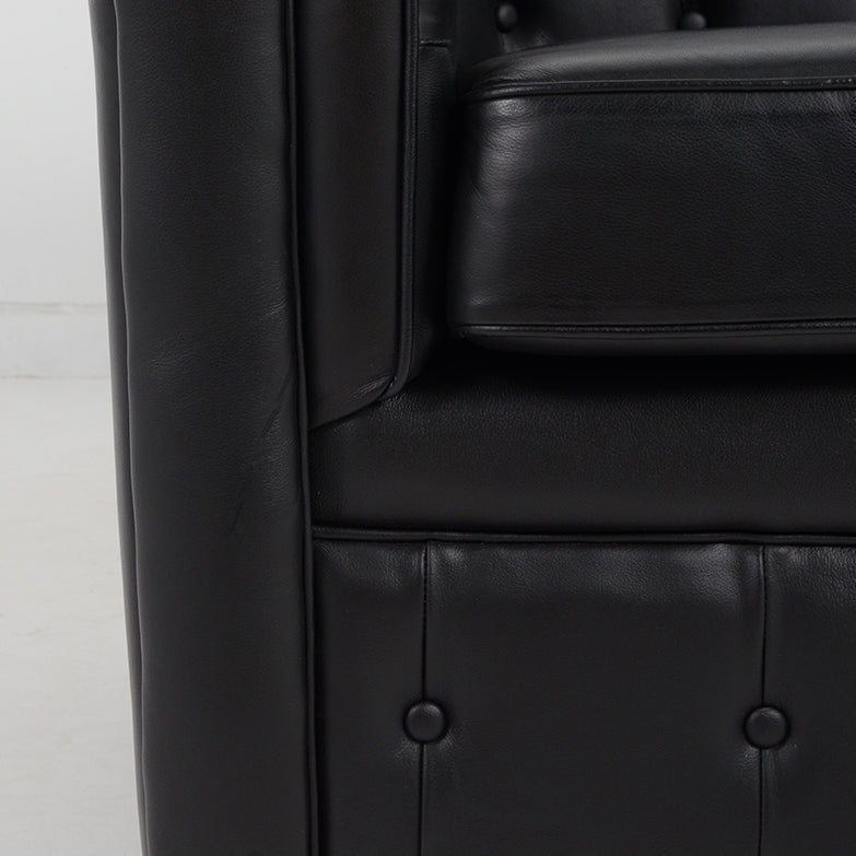 ブラック3シーターソファ