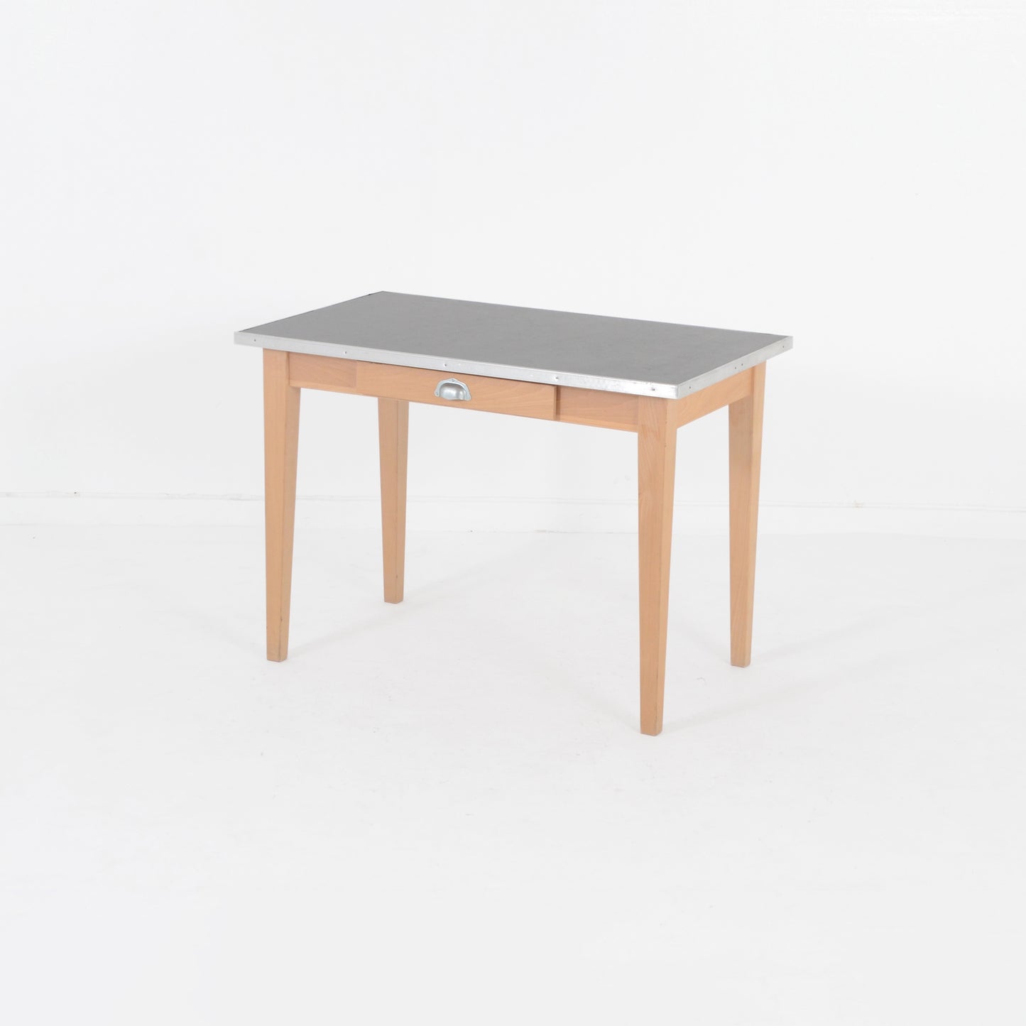 ブラックトップテーブル