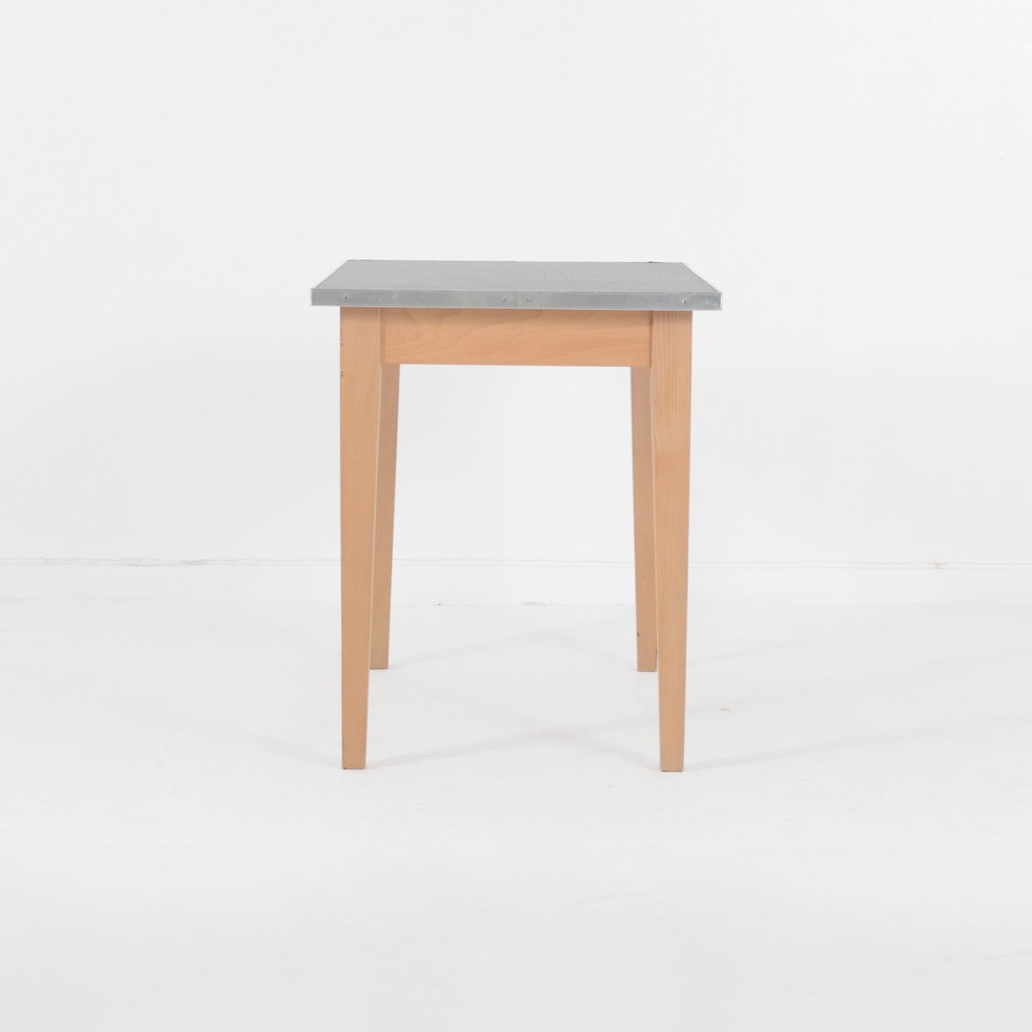 ブラックトップテーブル