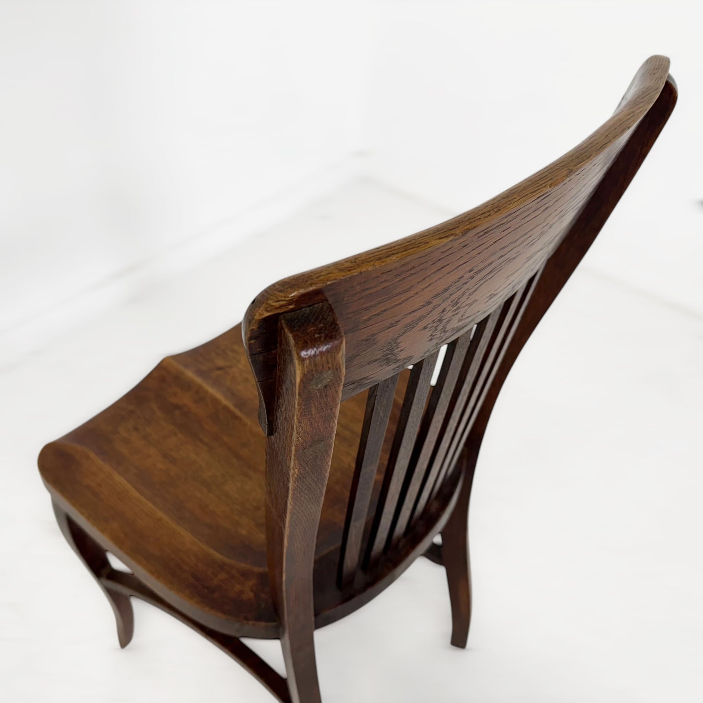 ダイニングチェア