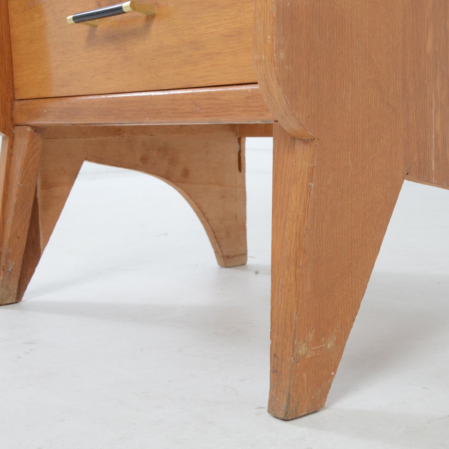 サイドチェスト