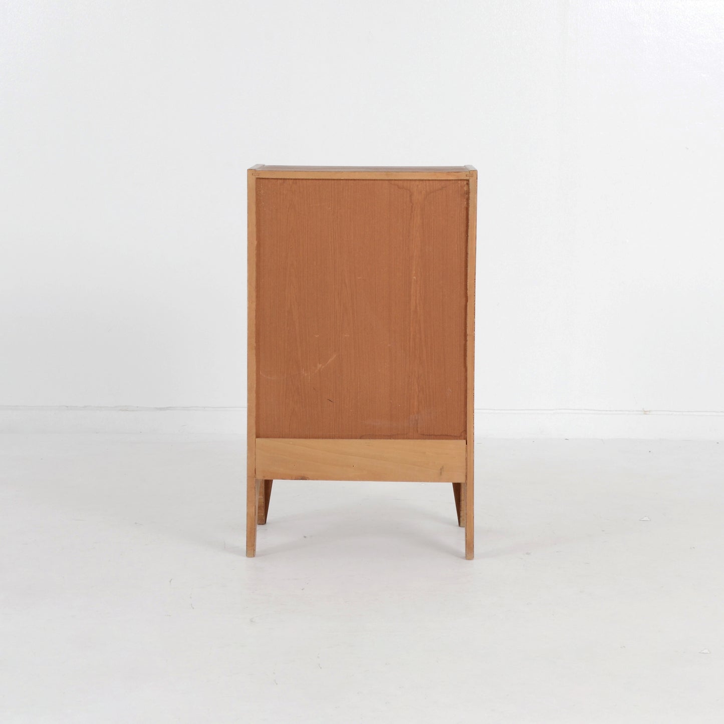 サイドチェスト