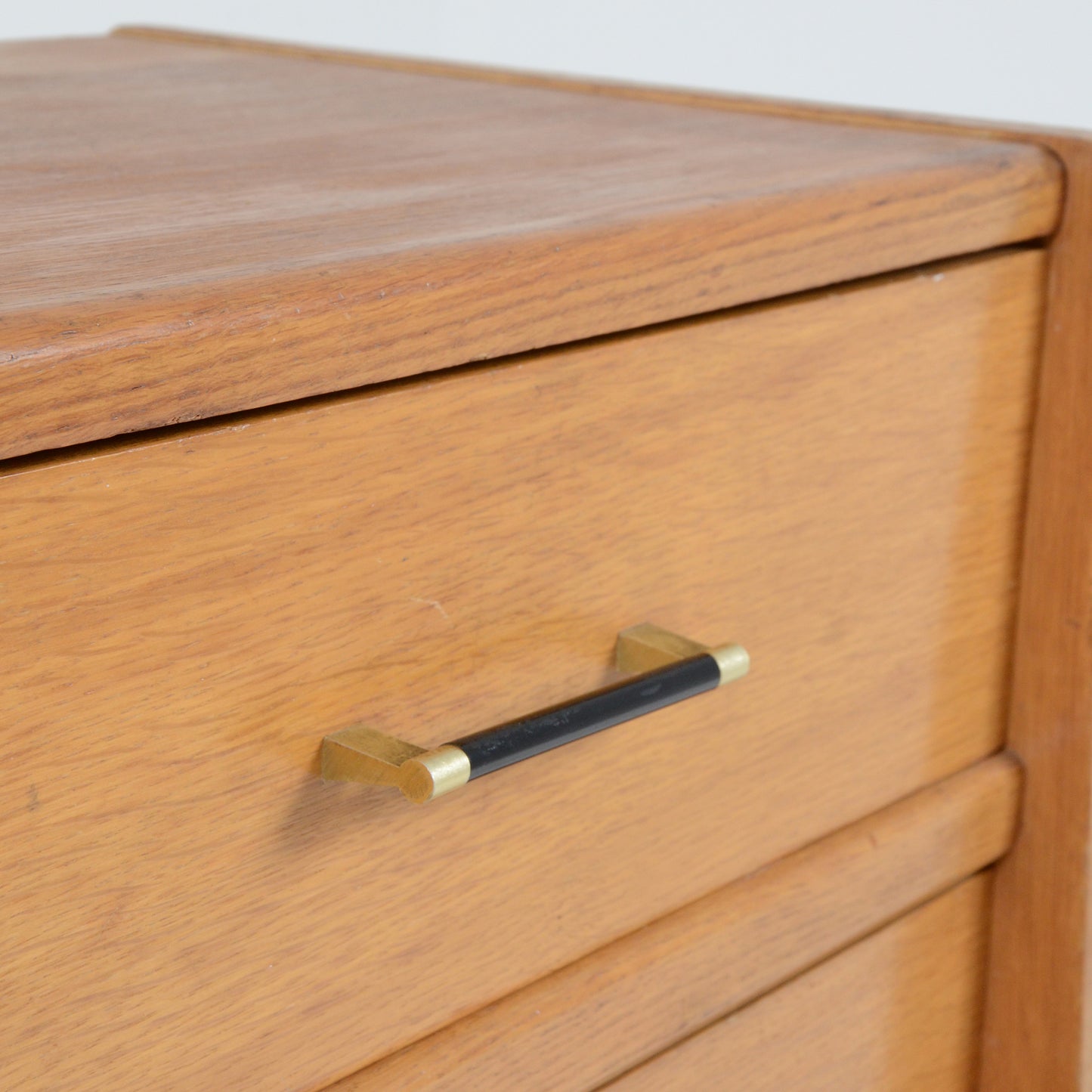 サイドチェスト