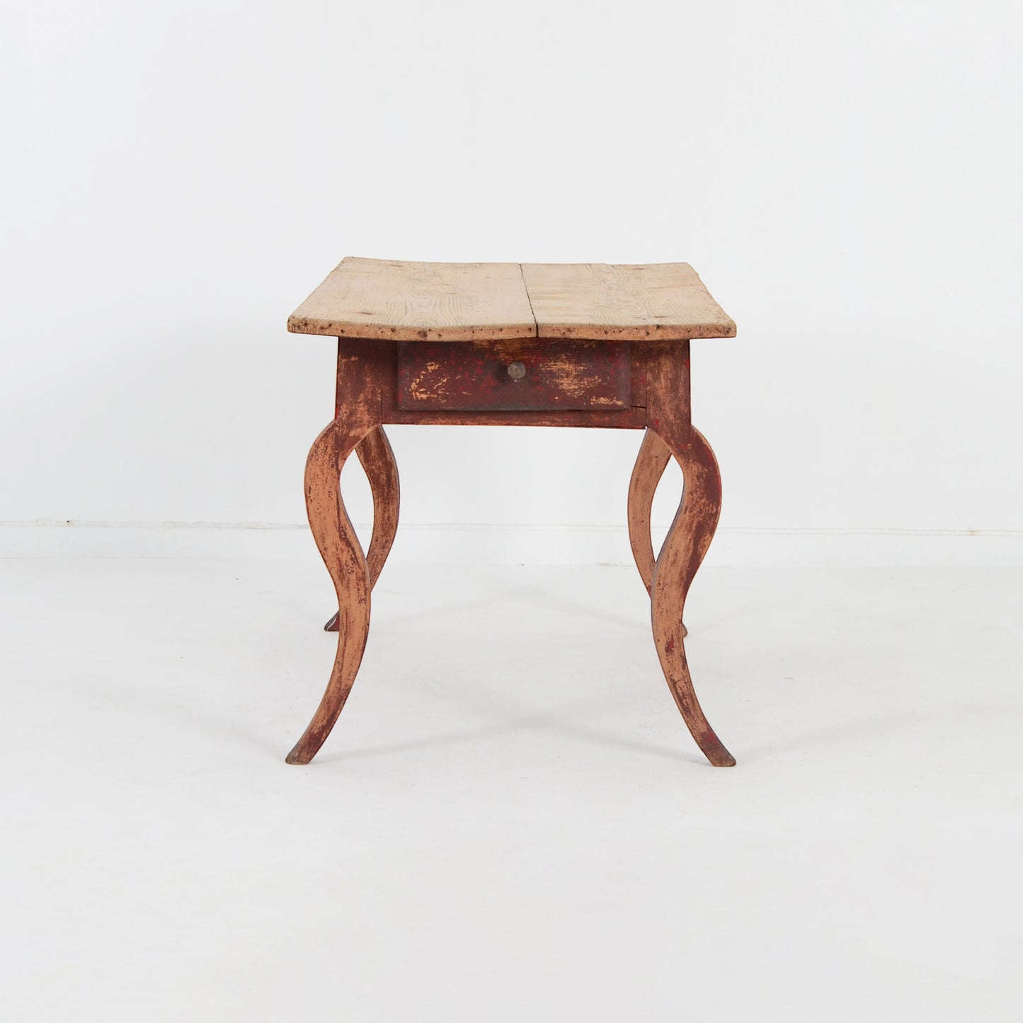 天板：反りがございます