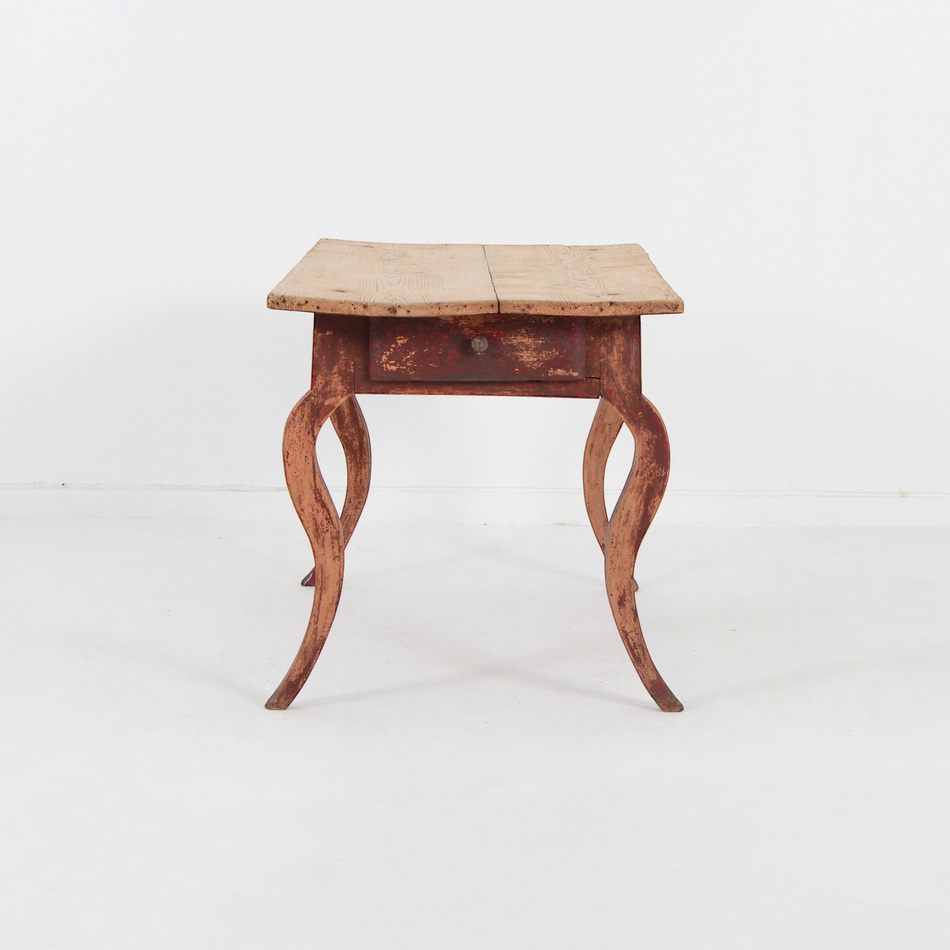 天板：反りがございます