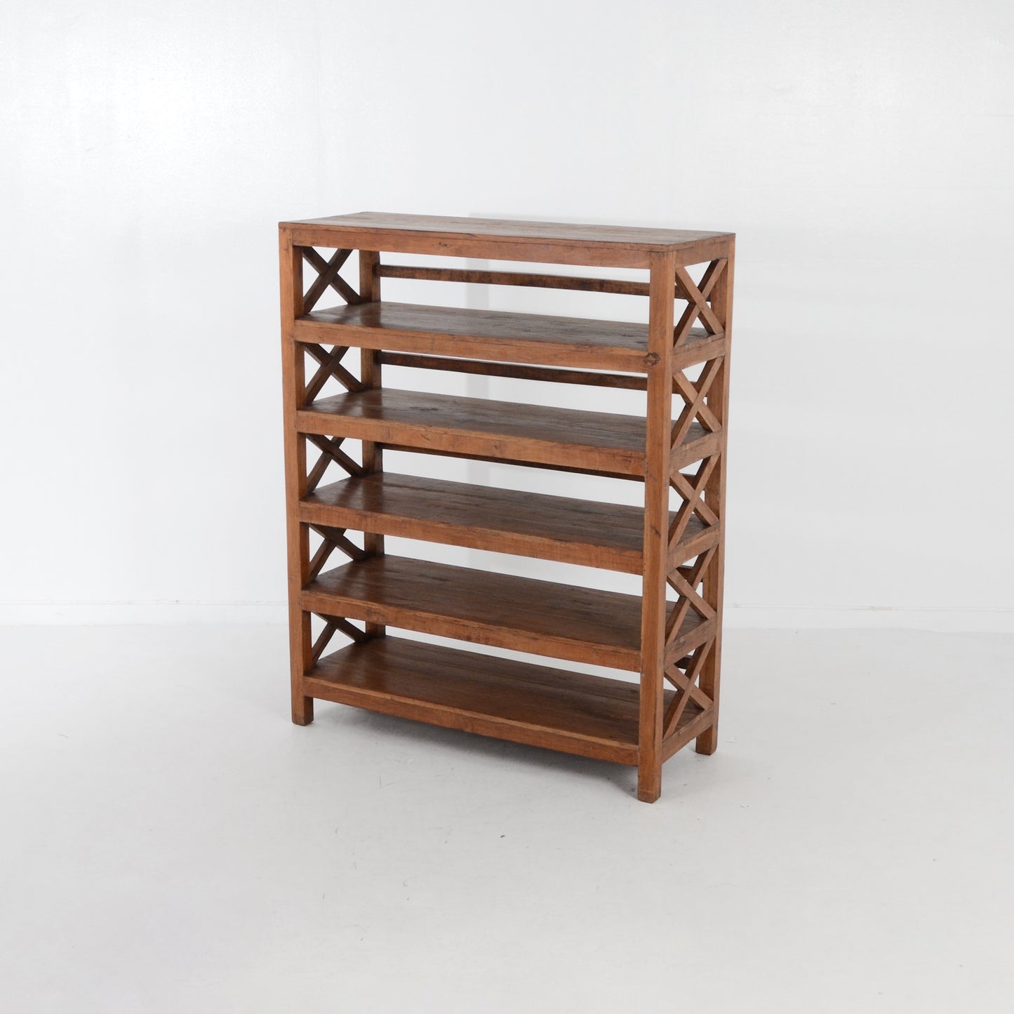 ウッドハイシェルフ