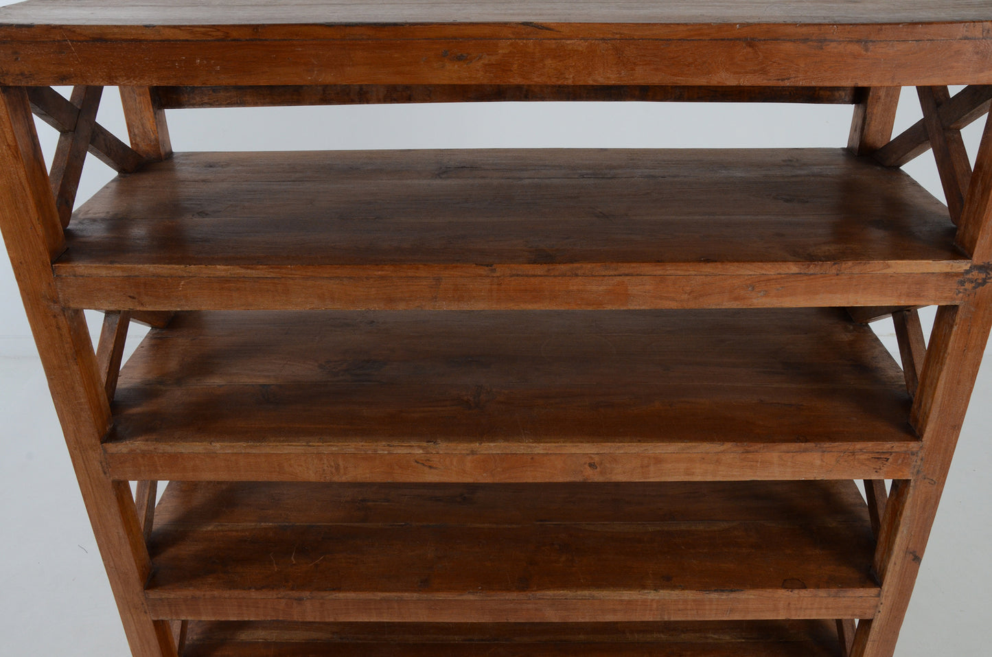 ウッドハイシェルフ