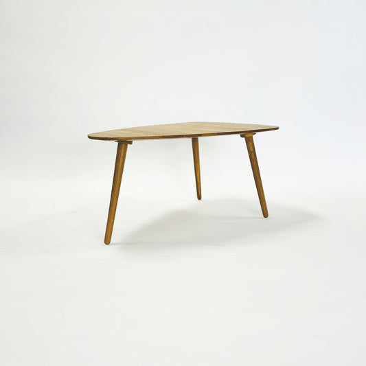 コーヒーテーブル