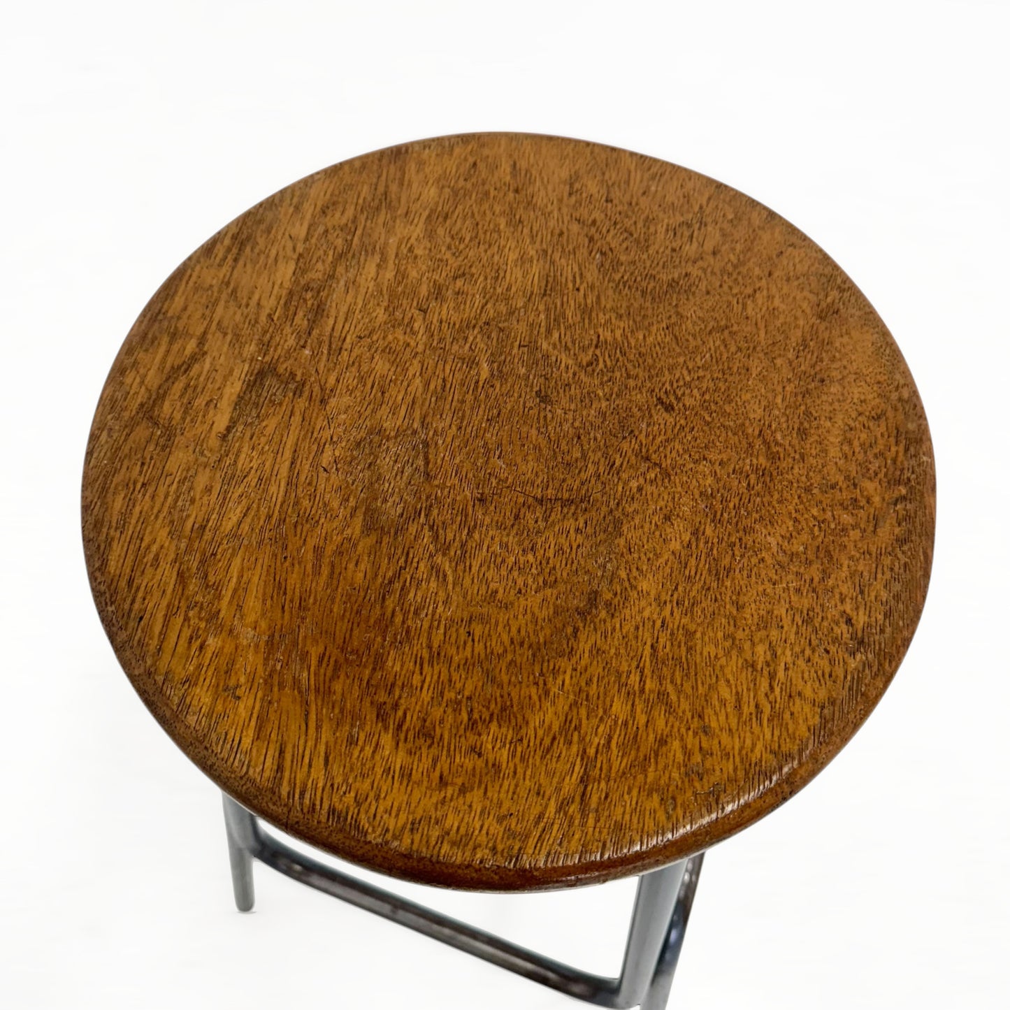 カウンタースツール