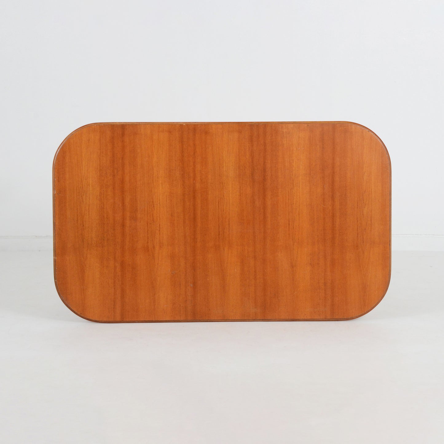 ダイニングテーブル