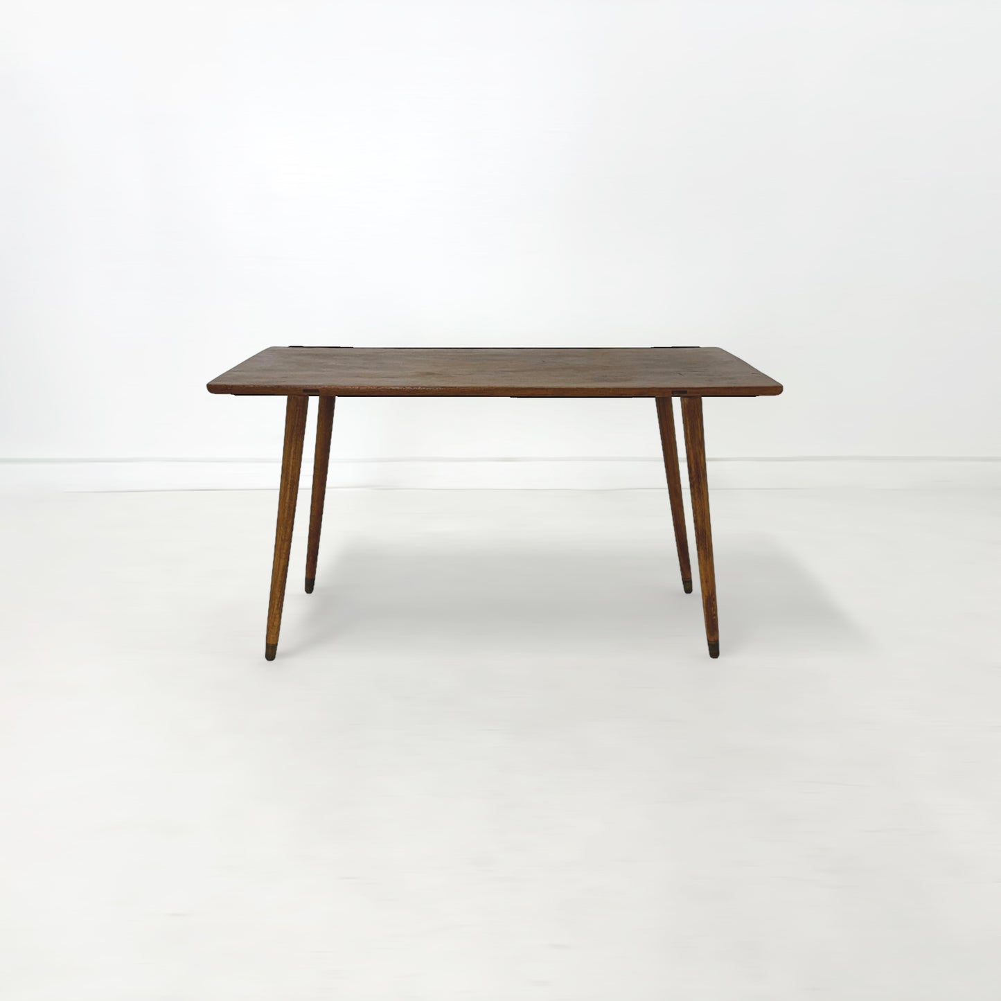 コーヒーテーブル