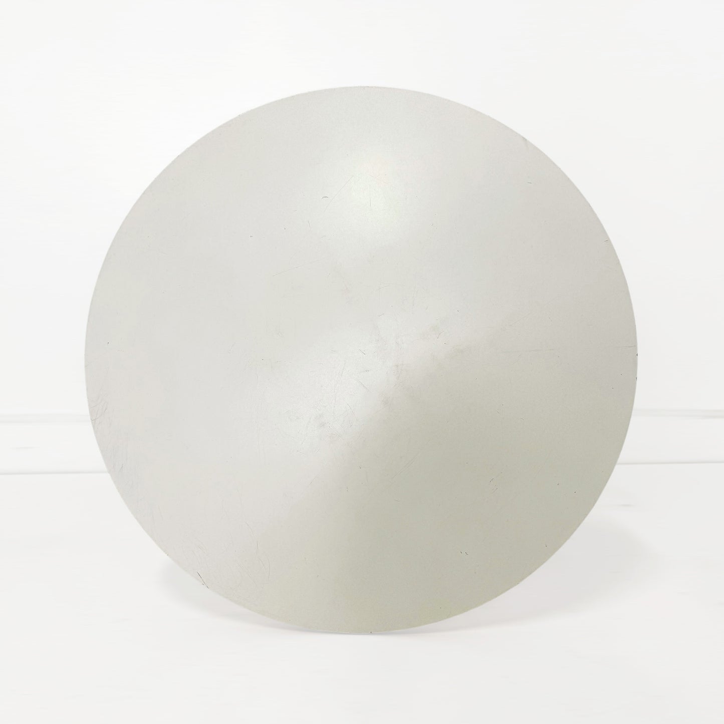 Arkana チューリップコーヒーテーブル