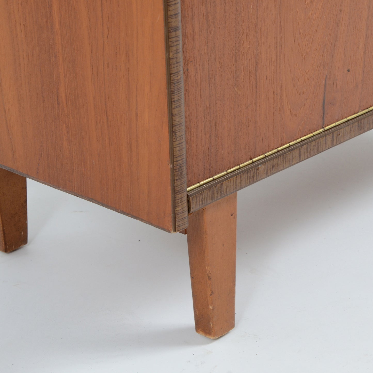 カクテルキャビネット