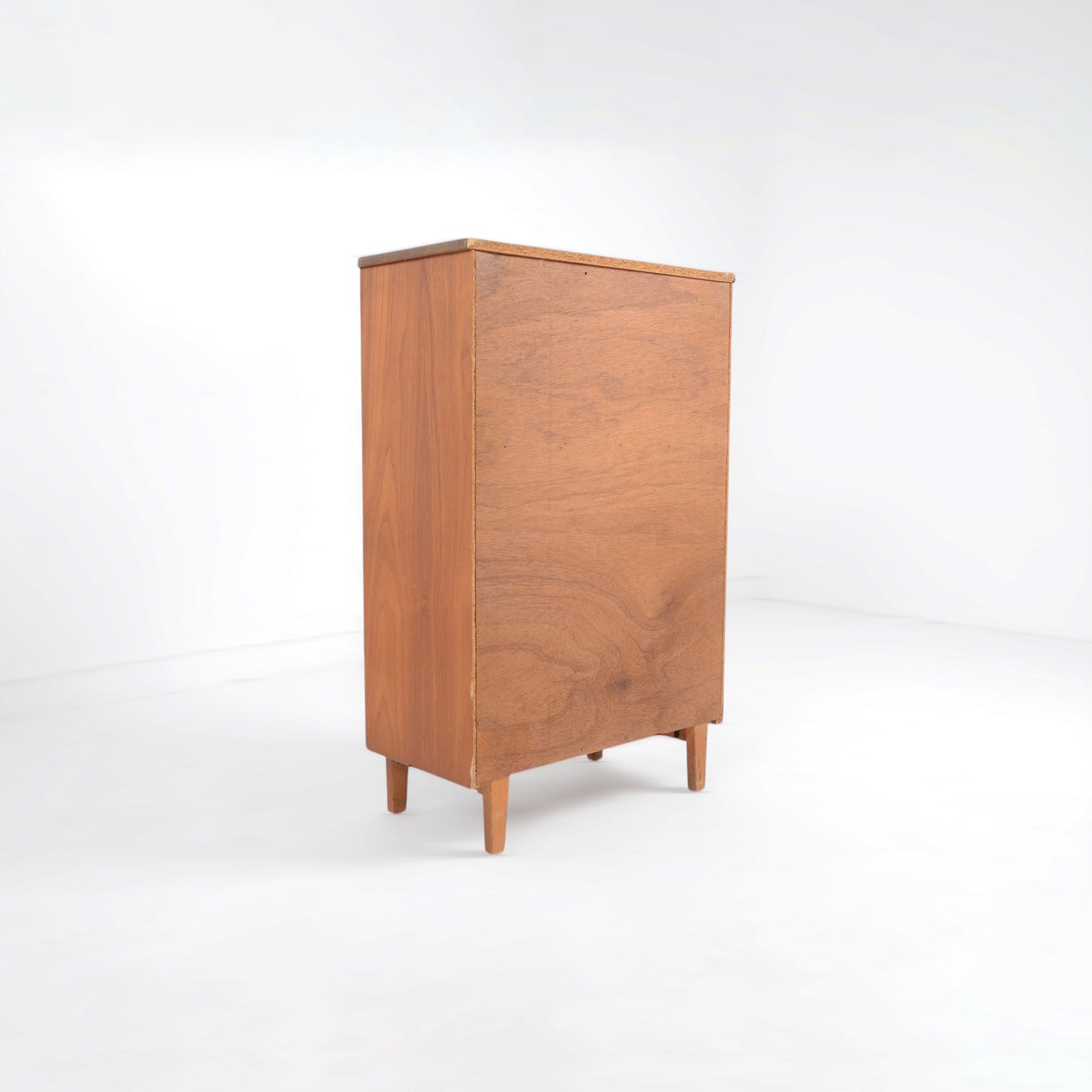 カクテルキャビネット