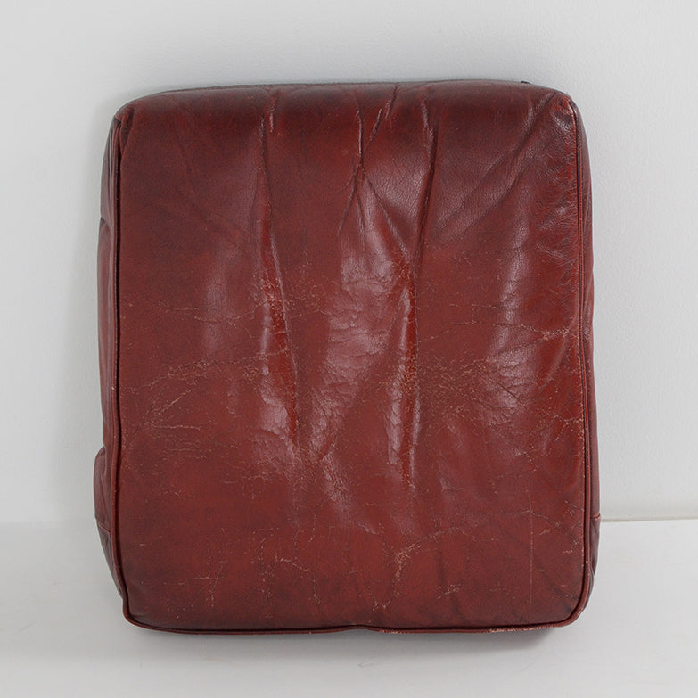 チェスターフィールド エセックス 3シーターレザーソファ