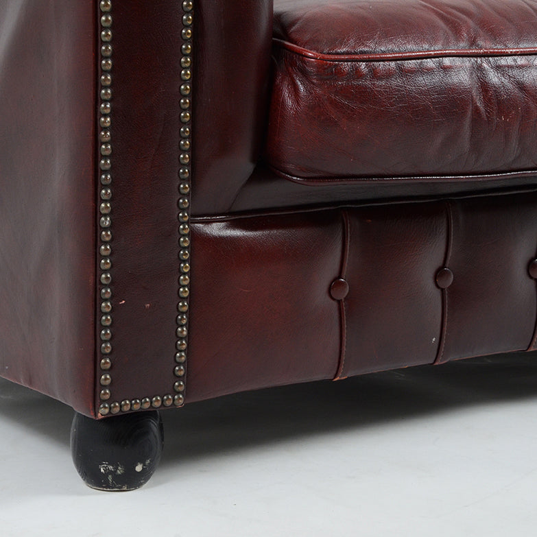 チェスターフィールド エセックス 3シーターレザーソファ