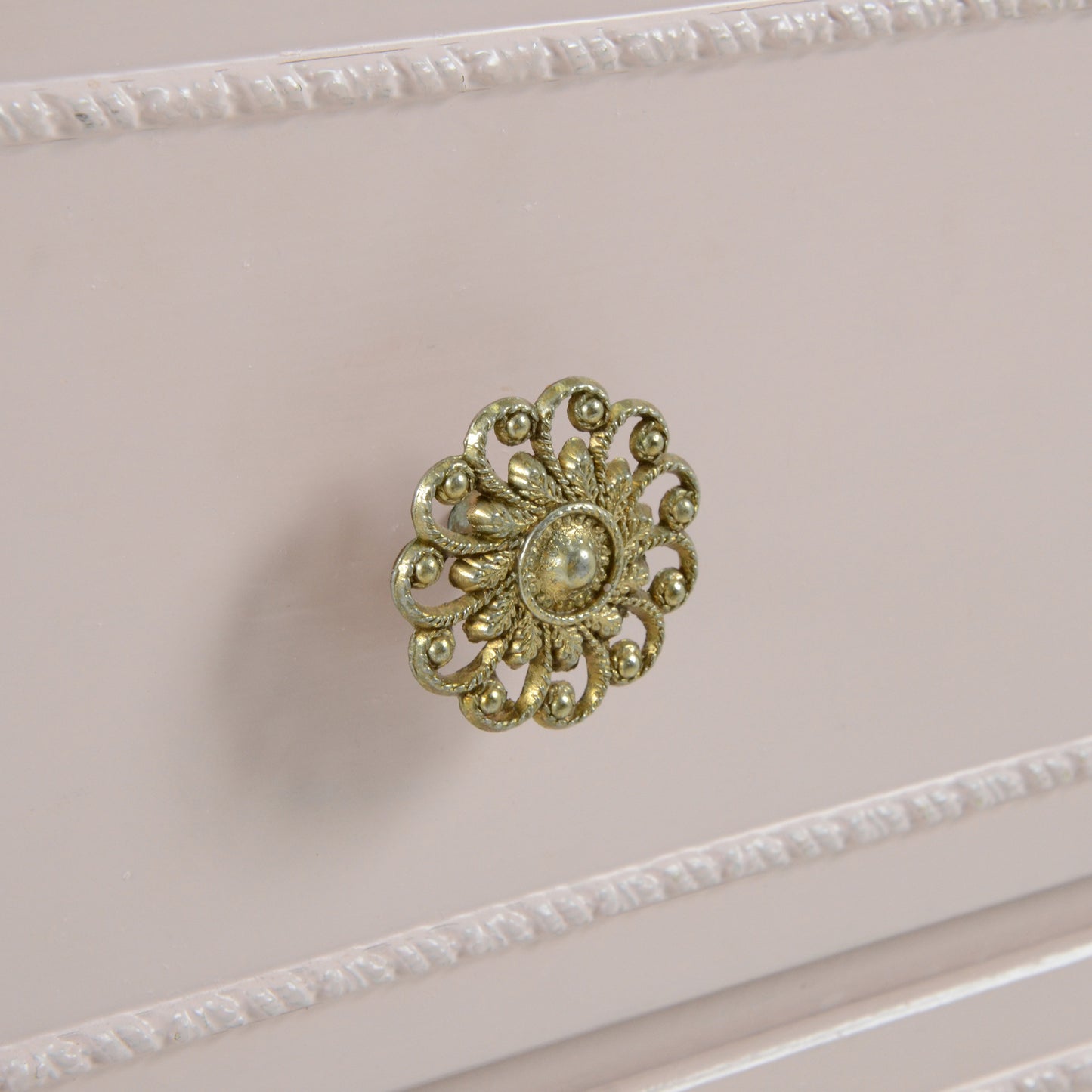 ピンクチェスト