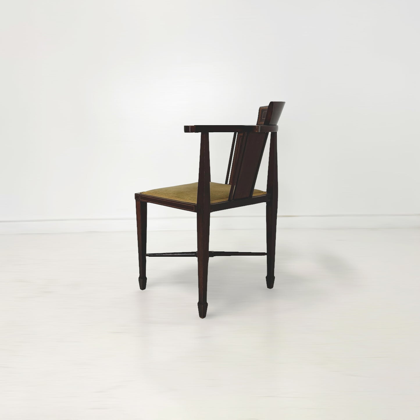 コーナーアームチェア