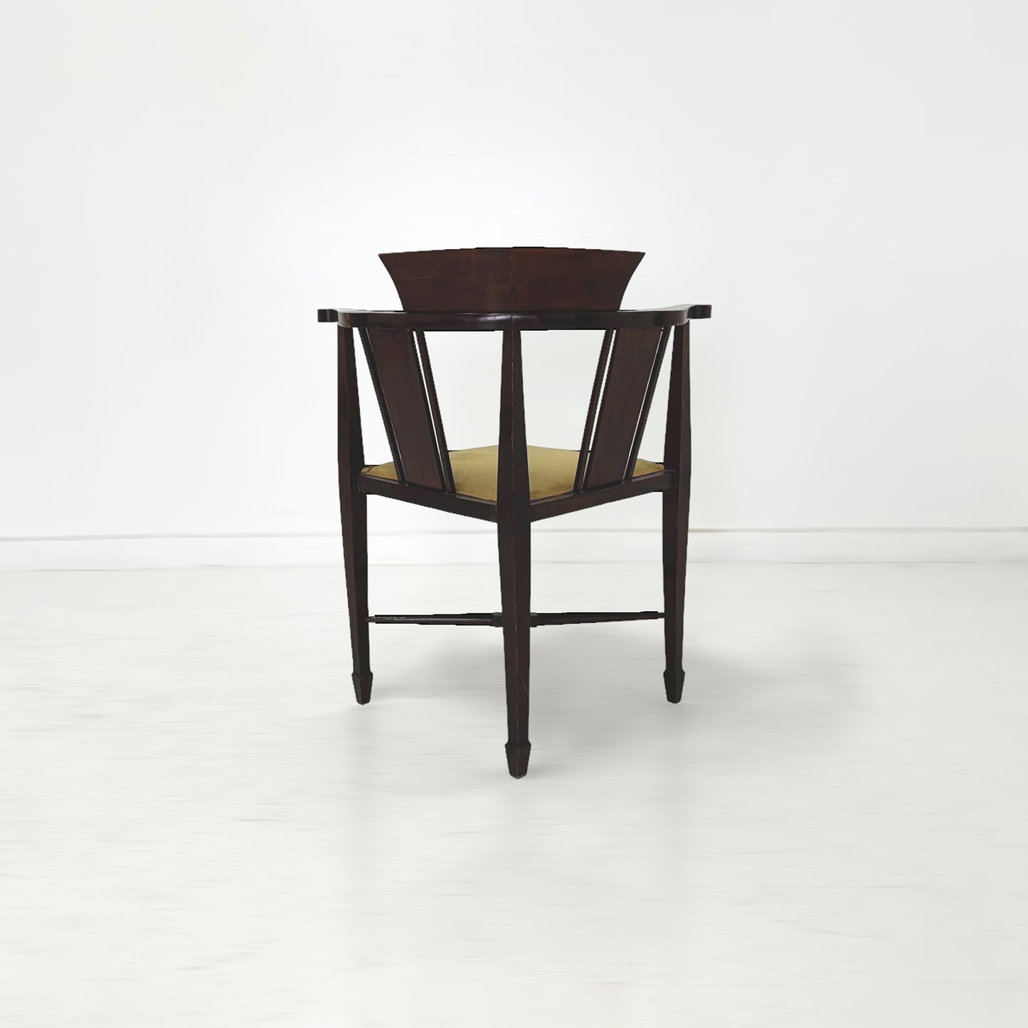 コーナーアームチェア