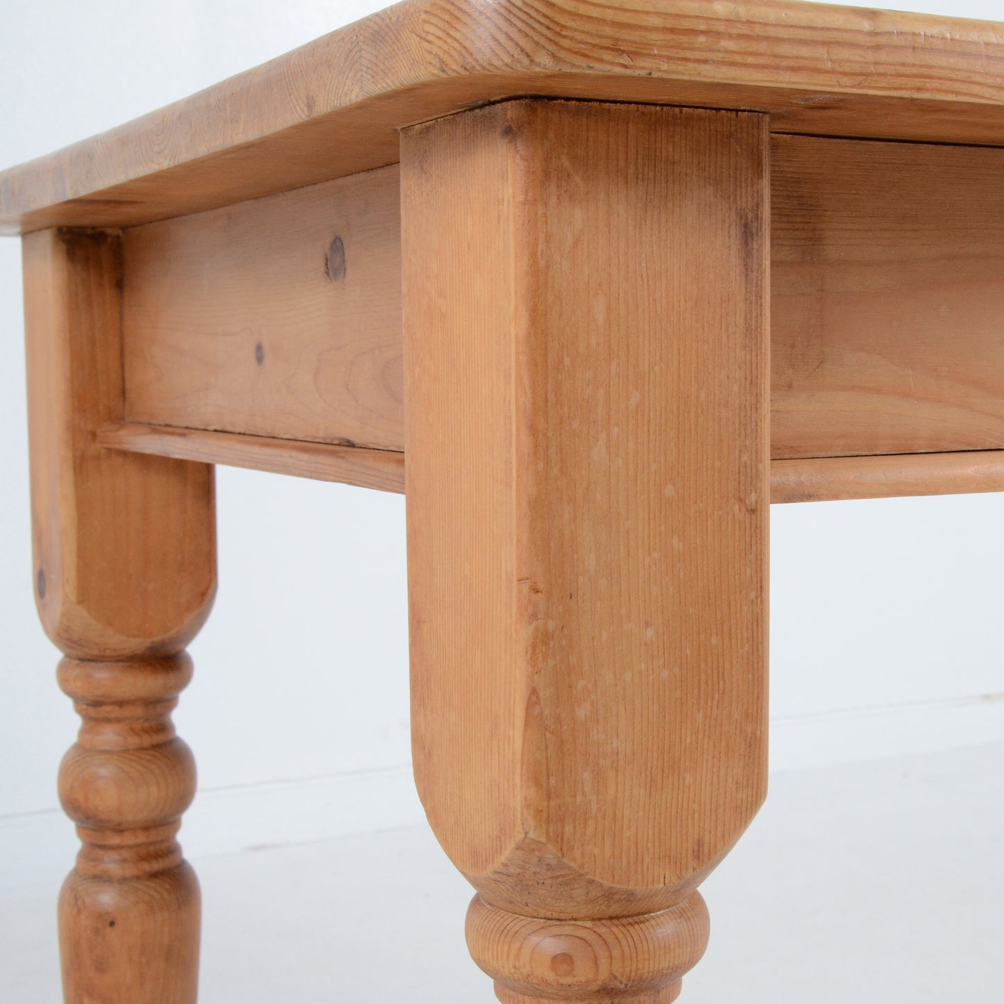 パインダイニングテーブル