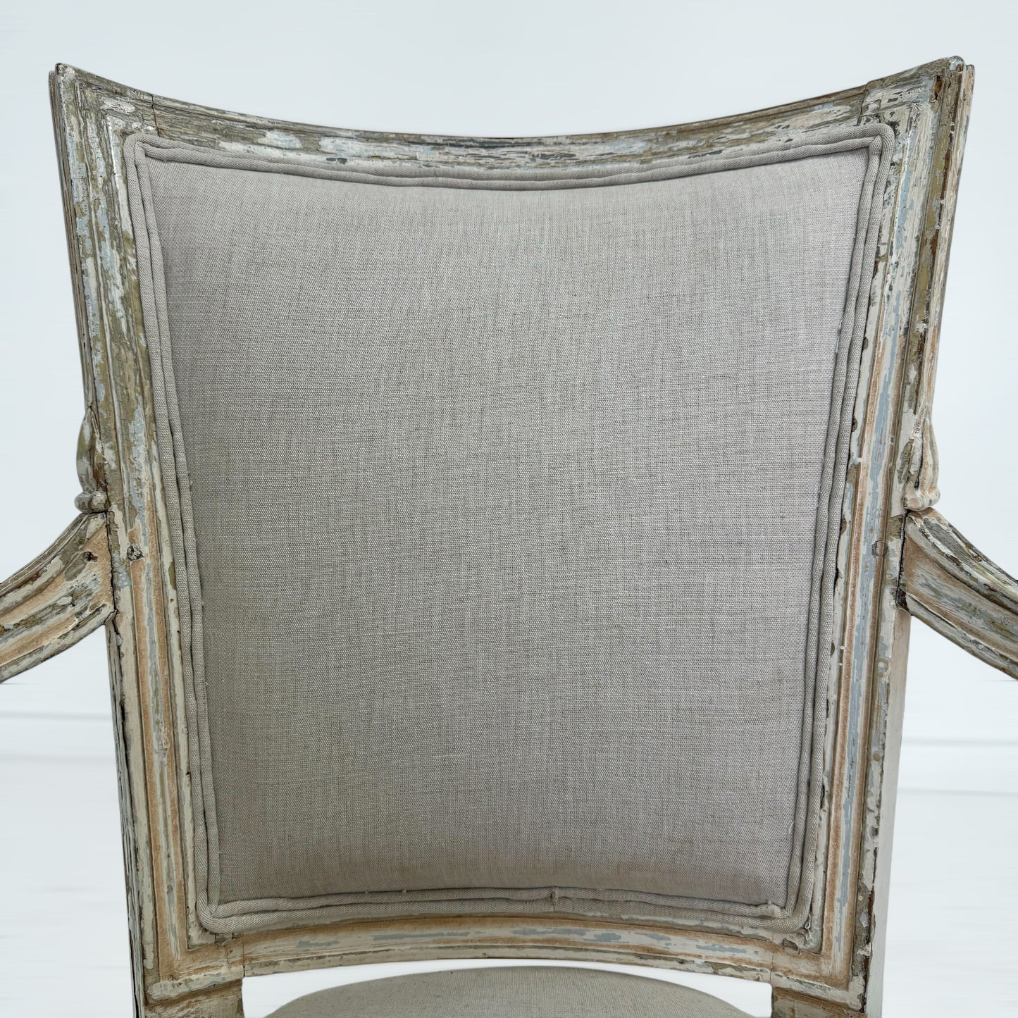 サロンアームチェア