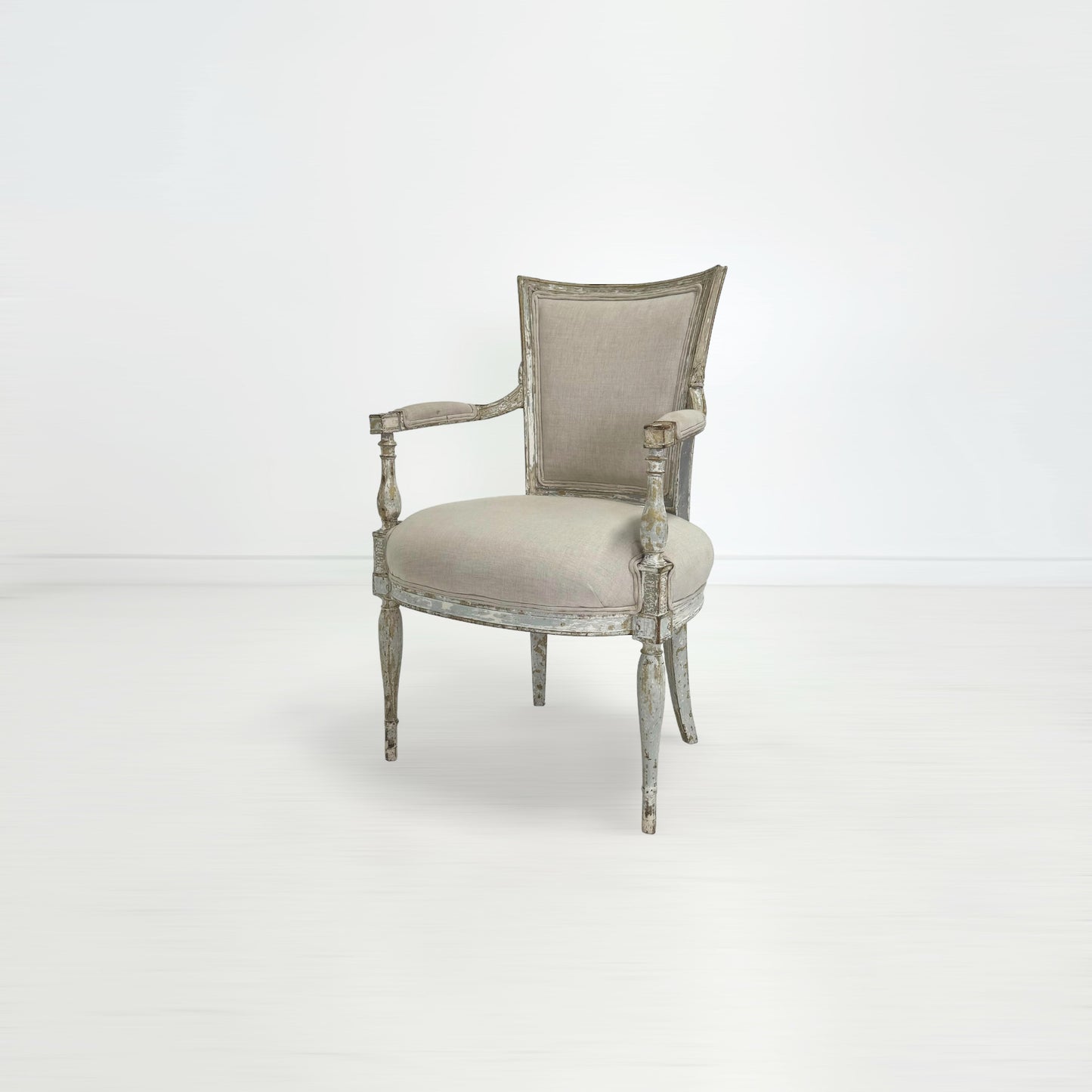 サロンアームチェア