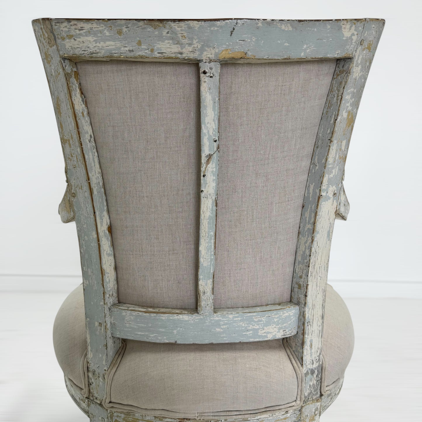 サロンアームチェア