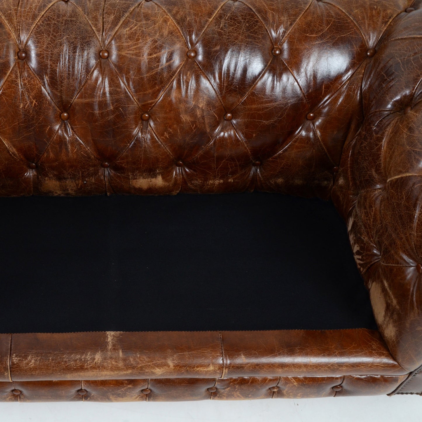 チェスターフィールド 2シーターレザーソファ