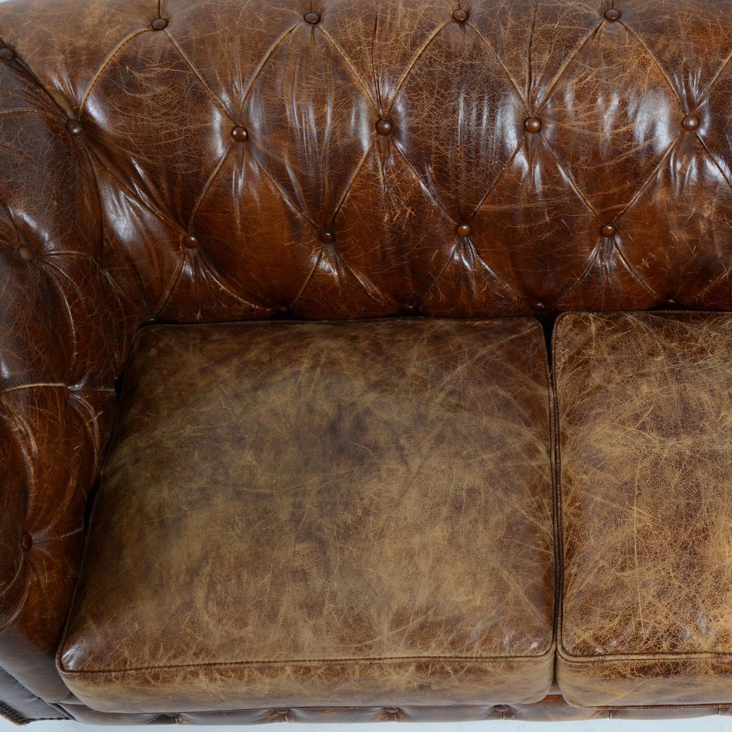 チェスターフィールド 2シーターレザーソファ