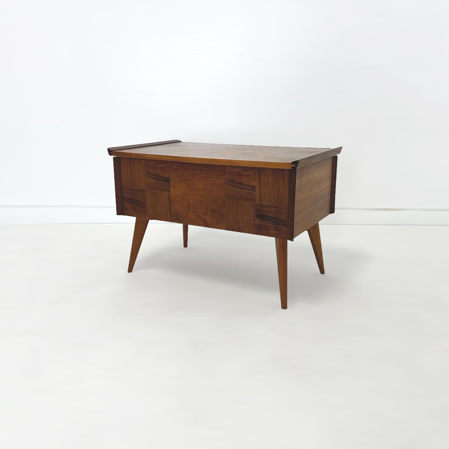 ソーイングテーブル