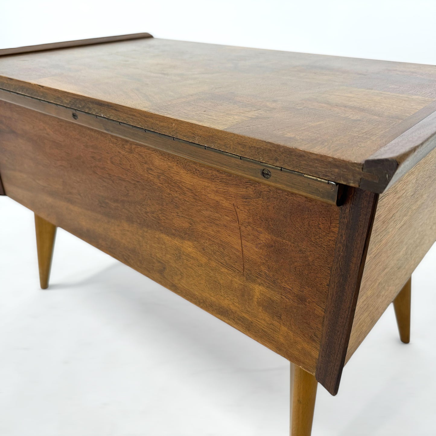 ソーイングテーブル