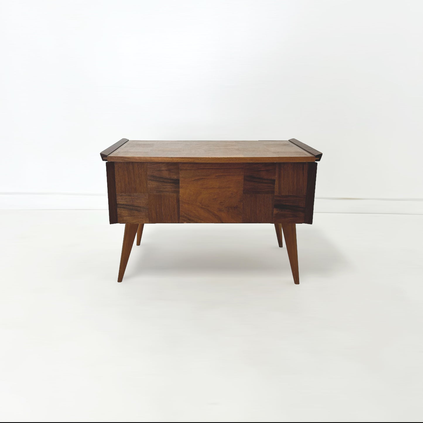 ソーイングテーブル