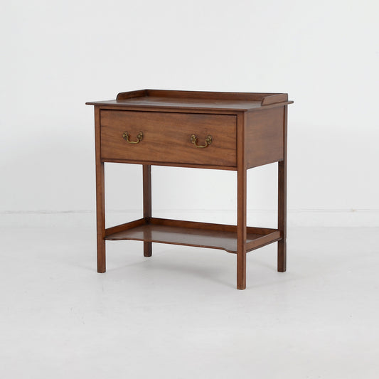 ダムウェイターテーブル