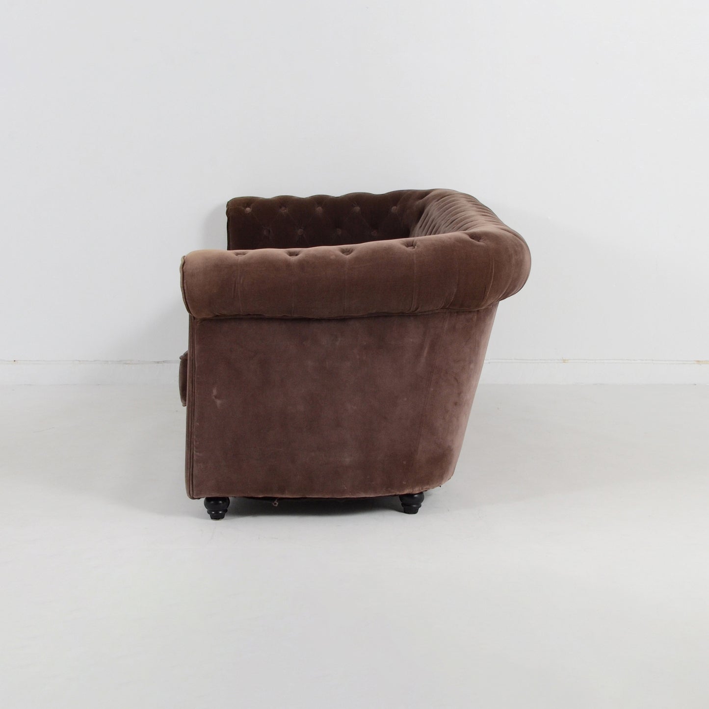 チェスターフィールド ベルベット3シーターソファ