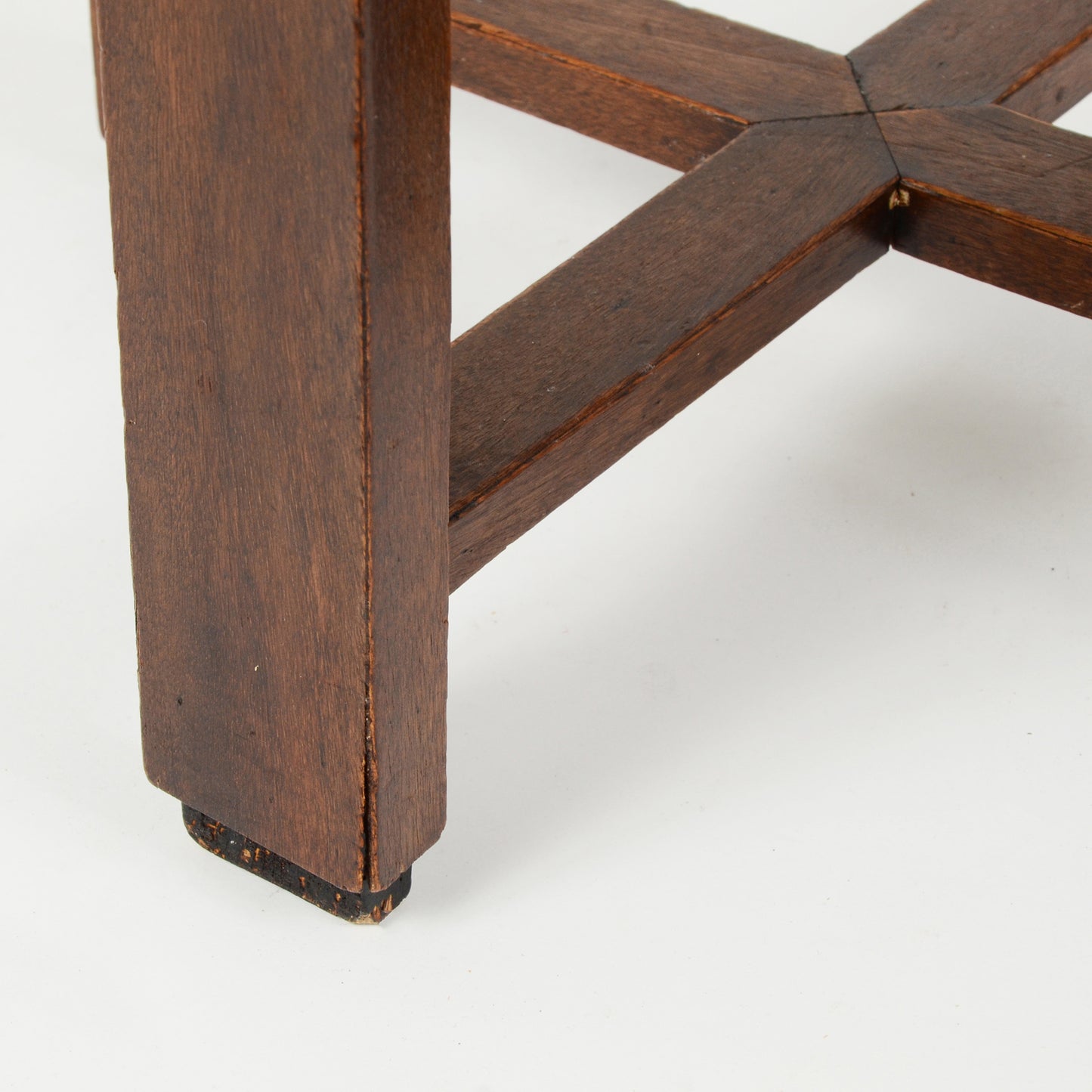 サイドテーブル