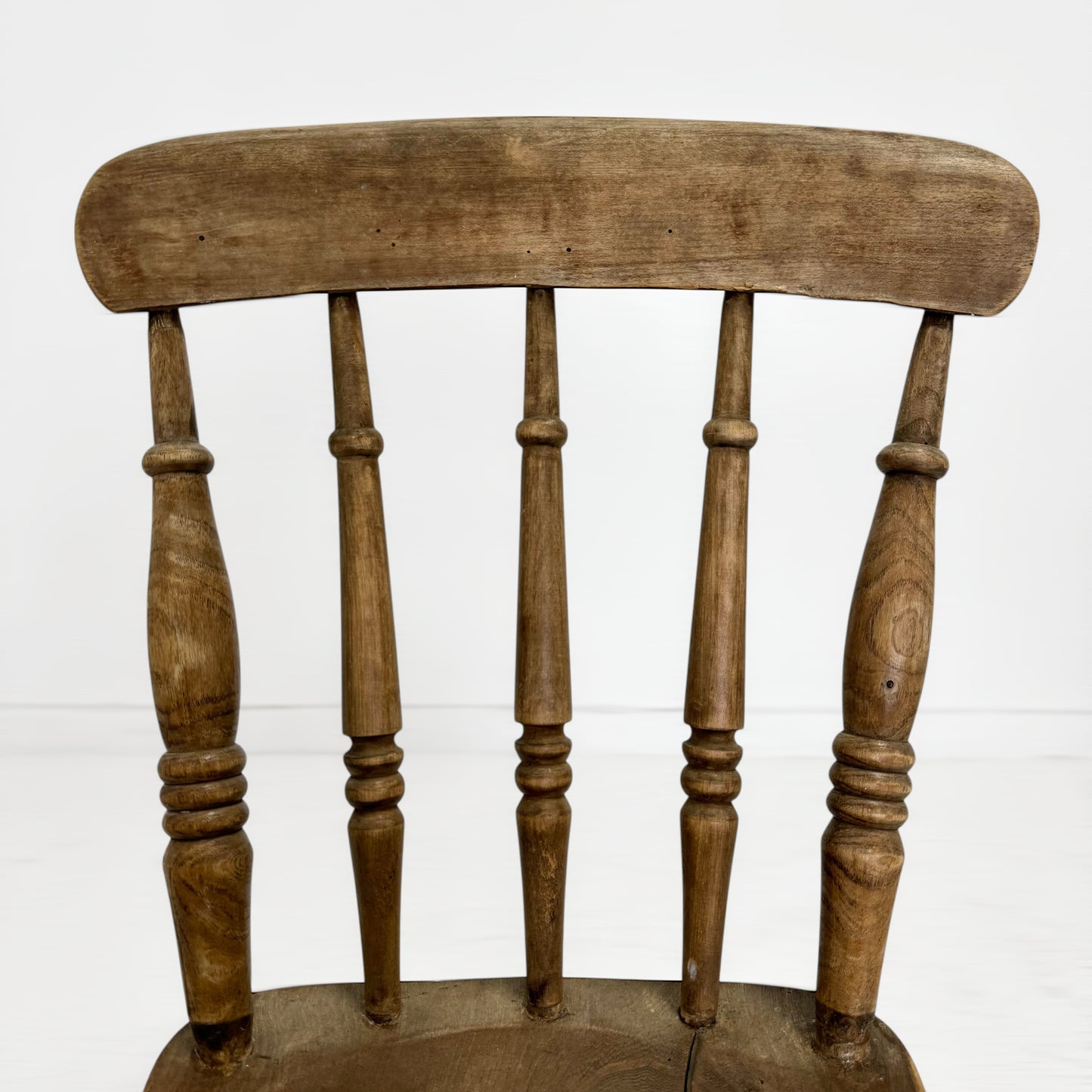 ダイニングチェア