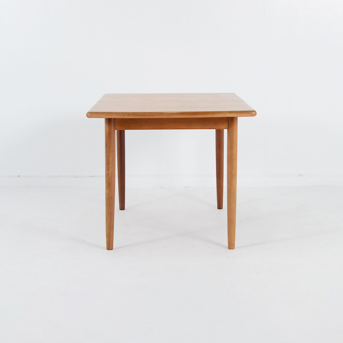 エクステンションダイニングテーブル