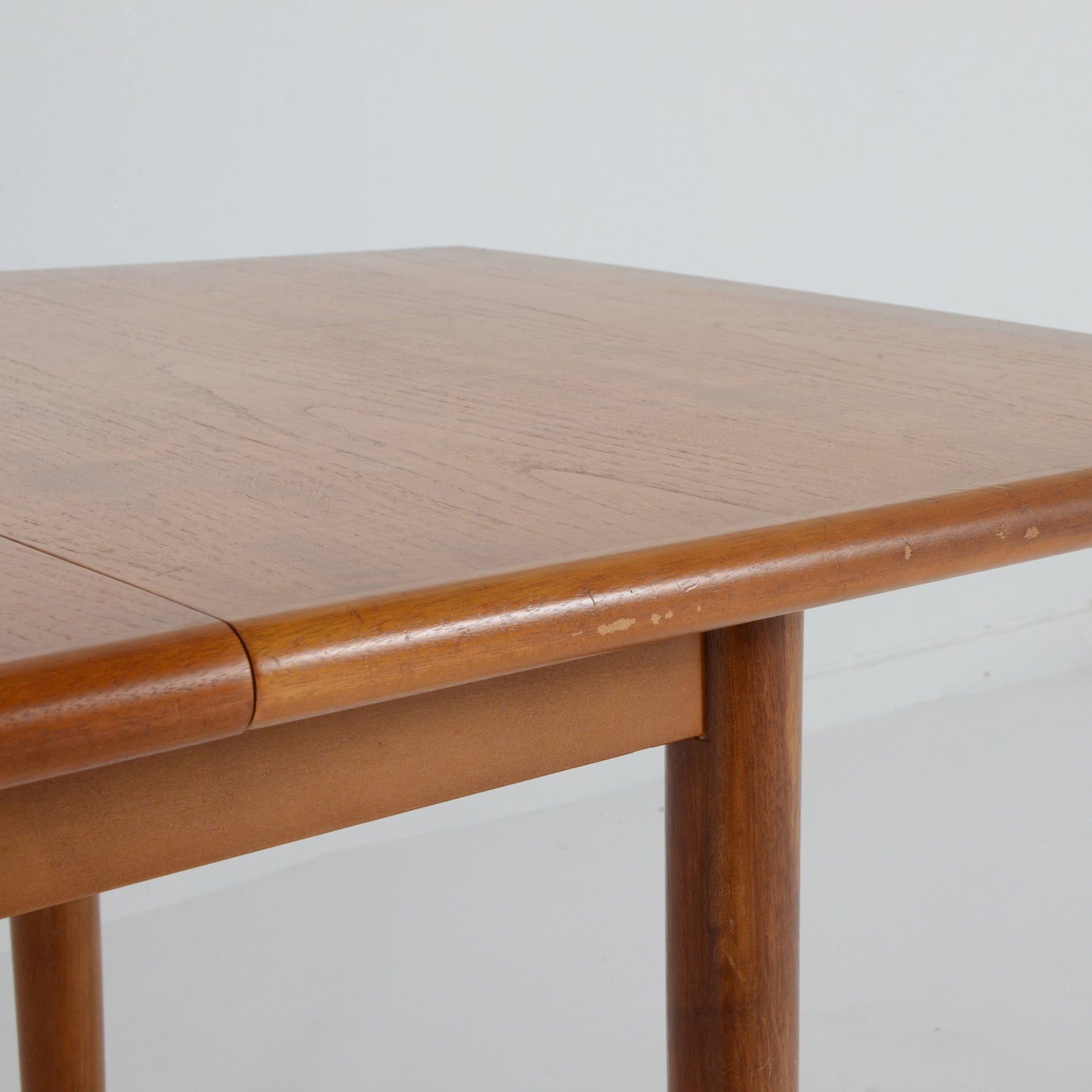 エクステンションダイニングテーブル