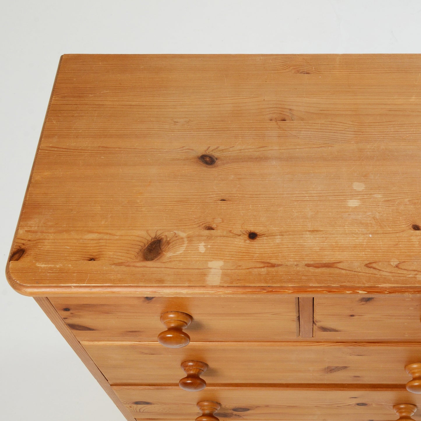 パインチェスト