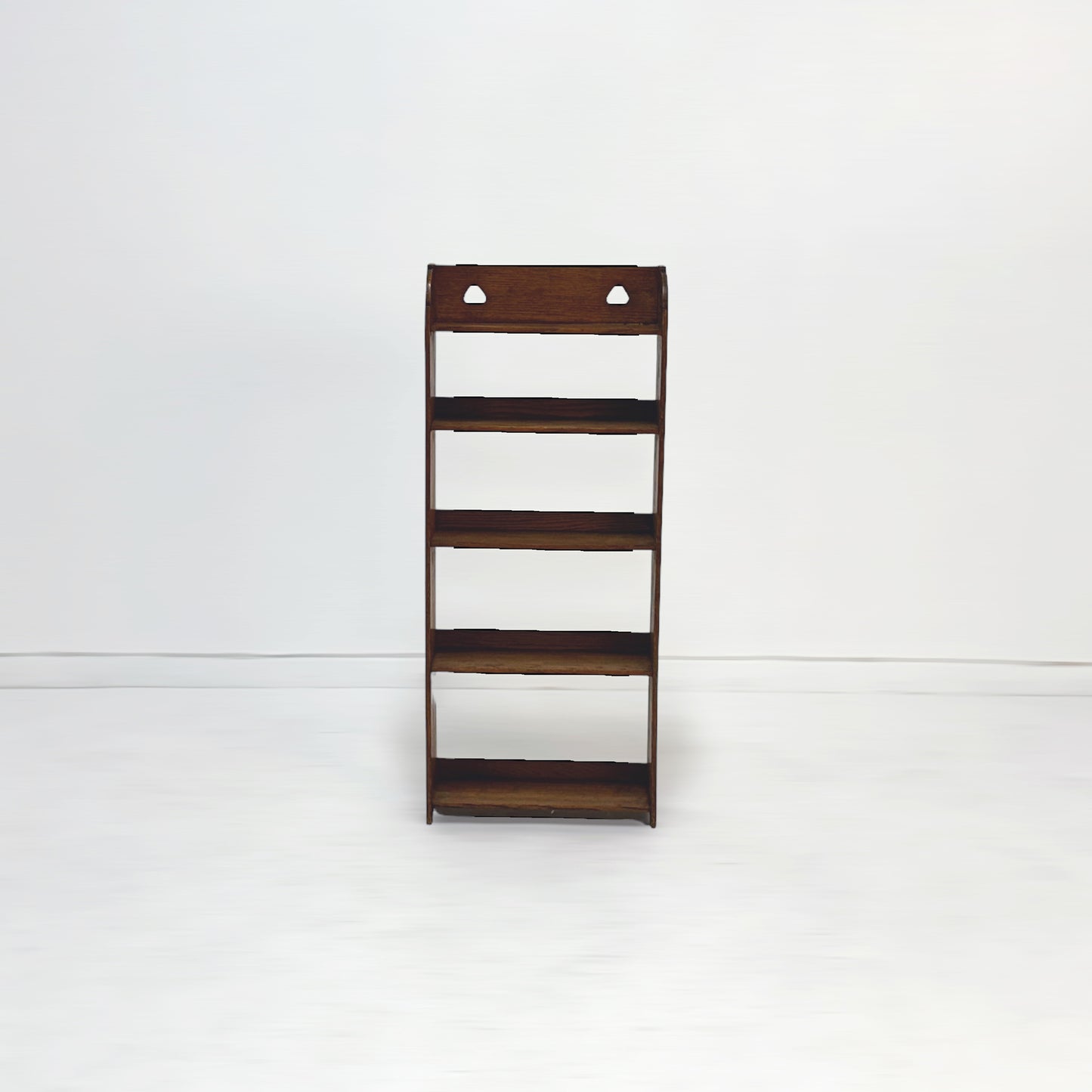 ブックシェルフ