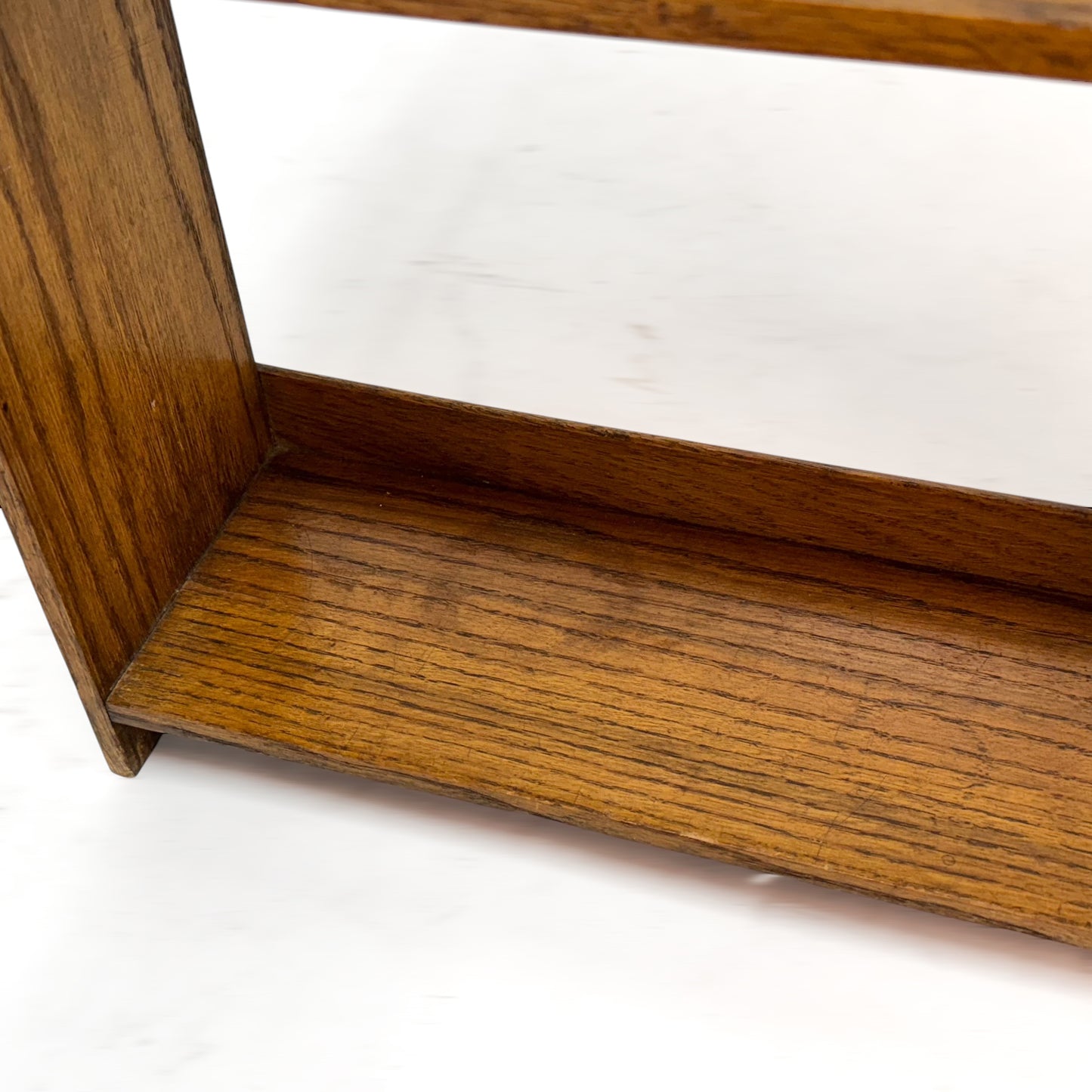 ブックシェルフ