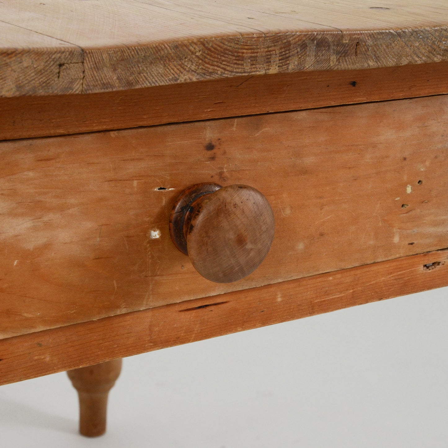 パインテーブル