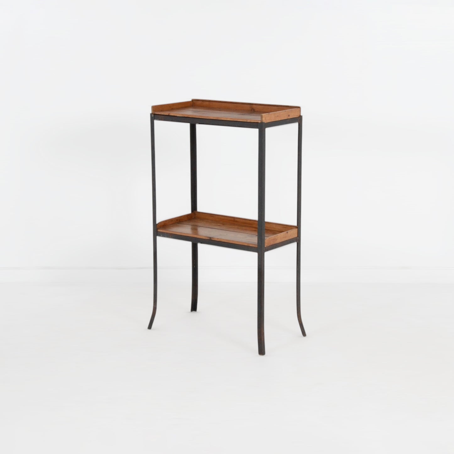 サイドシェルフ