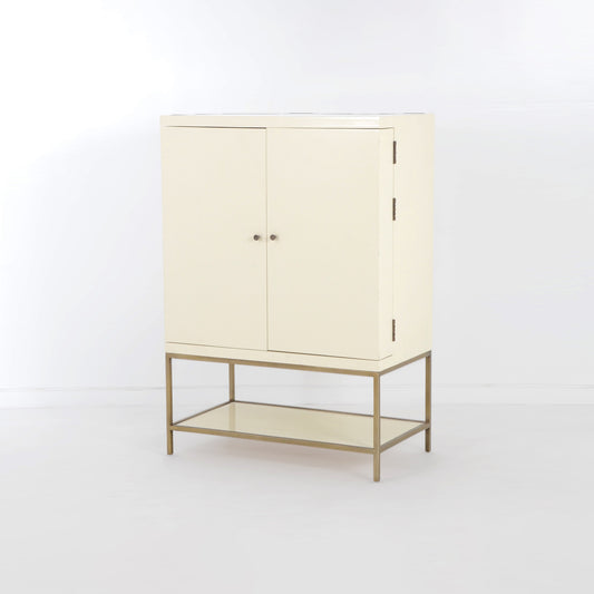 ディッシュチェスト