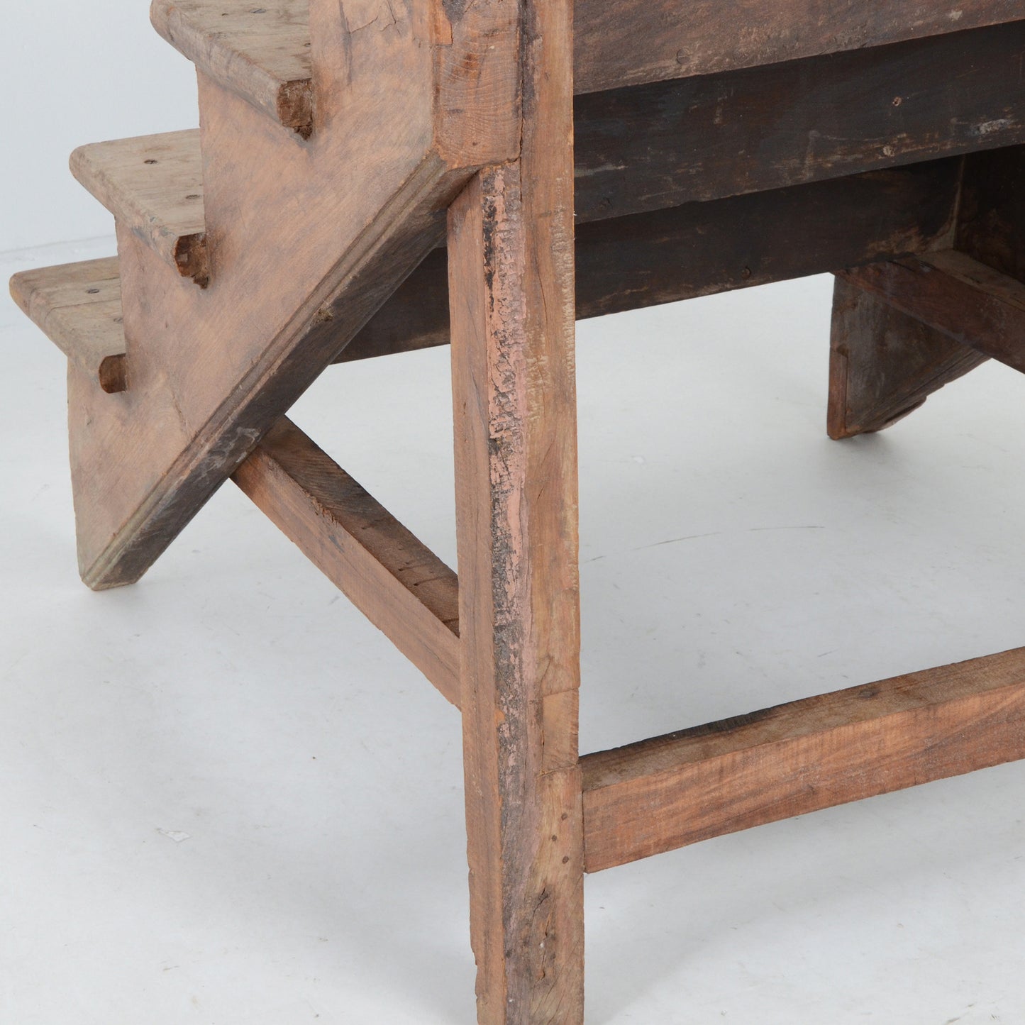 ステップシェルフ