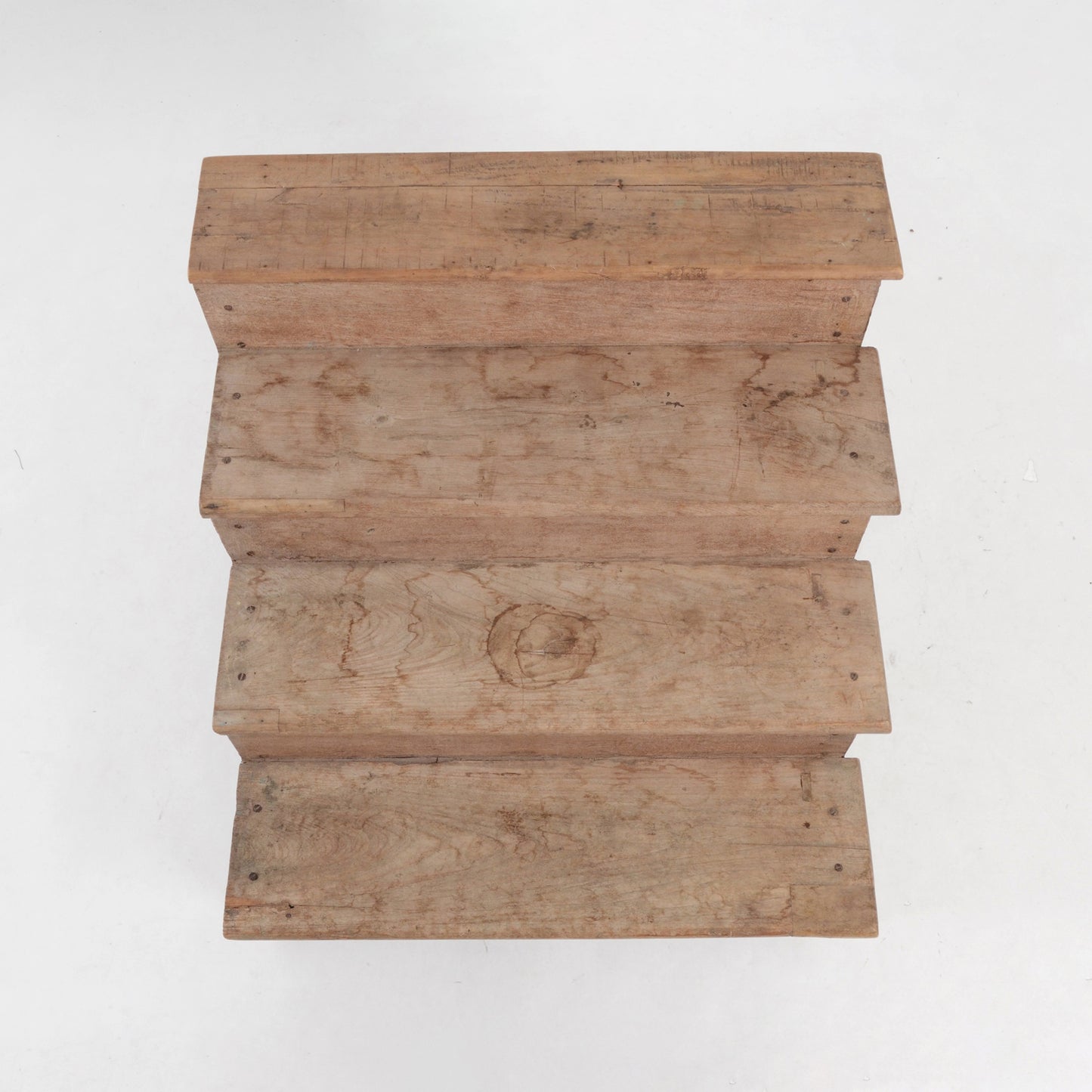 階段一部染み有り