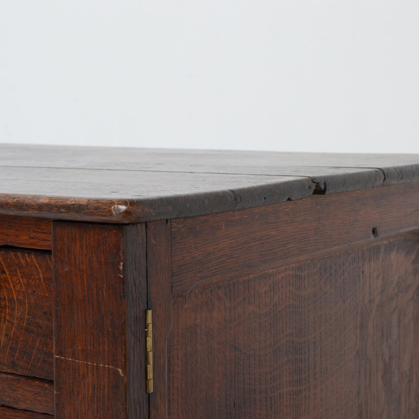 オークチェスト 1800’s