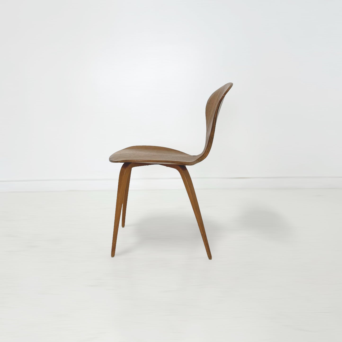 チャーナーサイドチェア