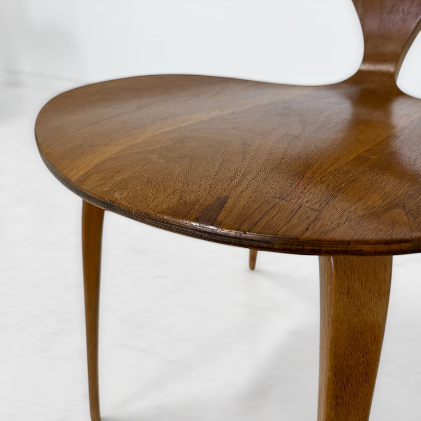 チャーナーサイドチェア