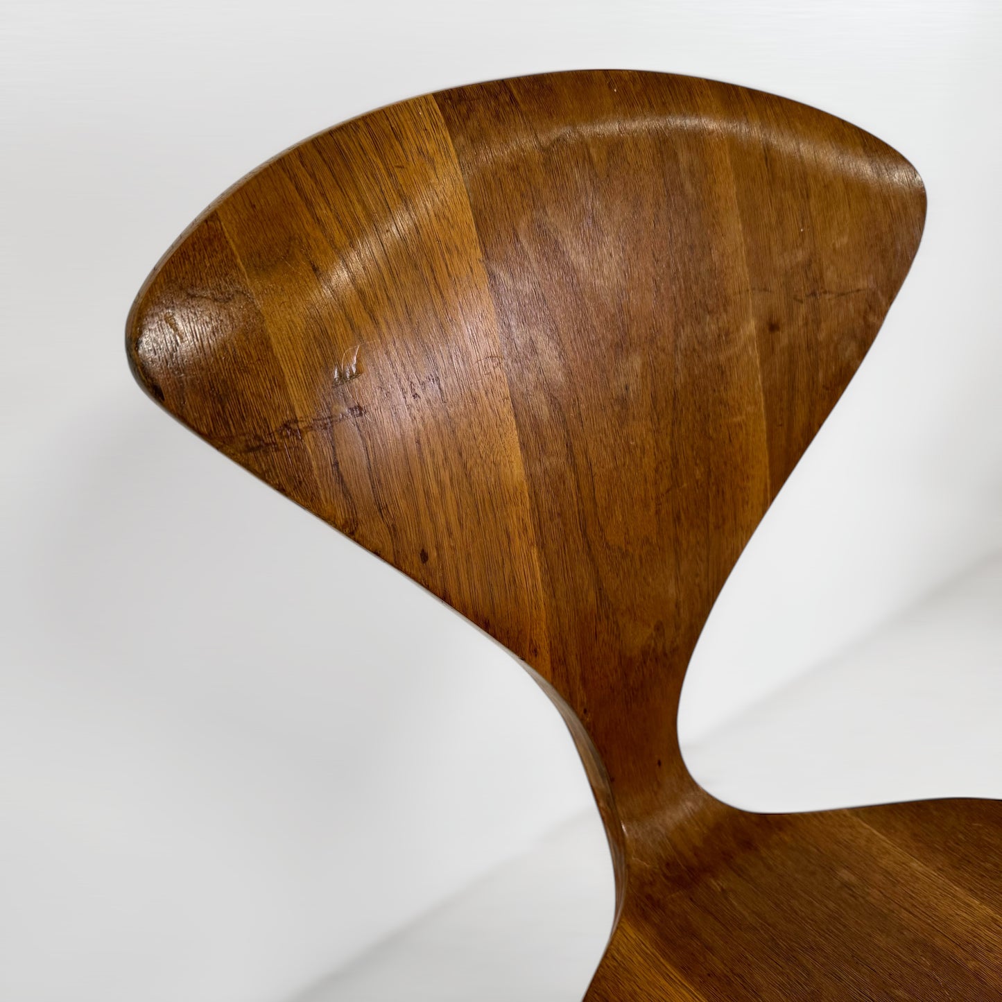 チャーナーサイドチェア